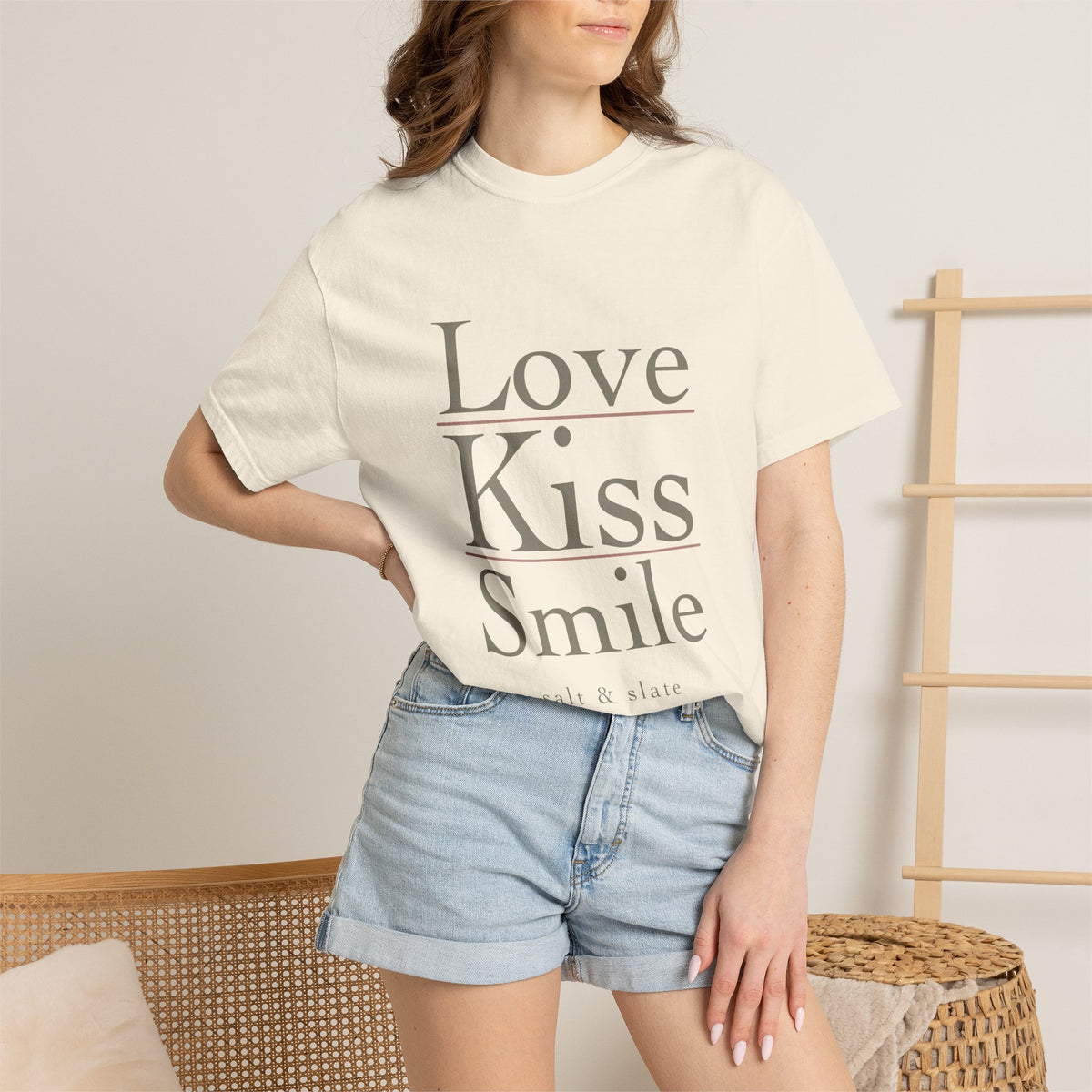Love Kiss Smile | Salt & Slate Tee